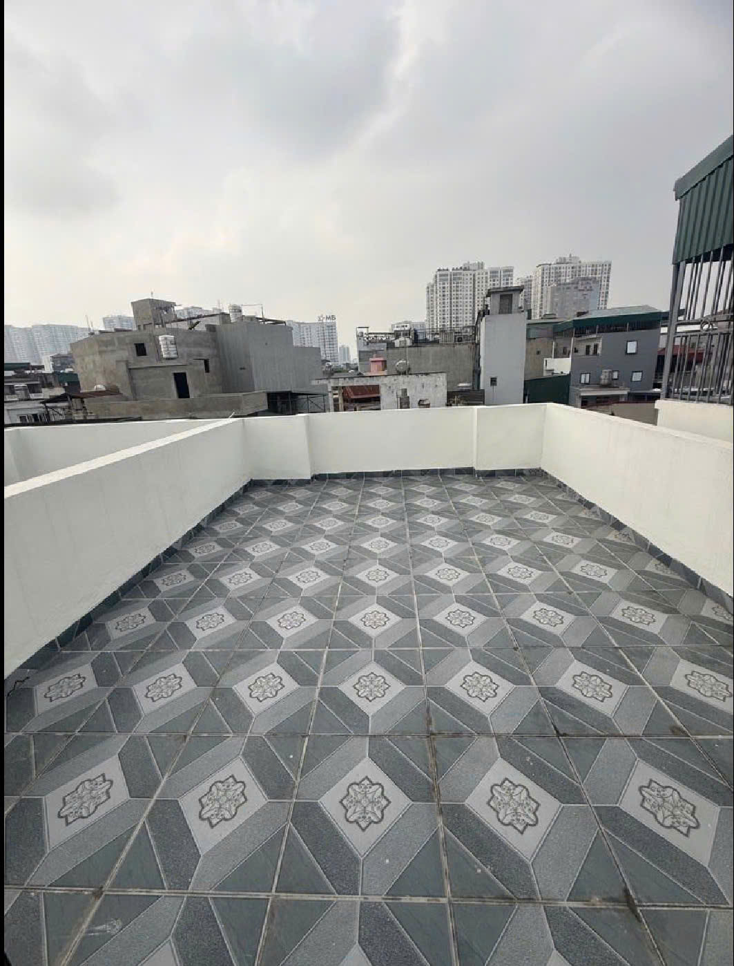 NHỈNH 8.x TỶ SIÊU PHẨM NHÀ MỚI - LÔ GÓC - TRUNG TÂM HAI BÀ TRƯNG - MINH KHAI 5 TẦNG 3 NGỦ ( CÓ TL)) 15980757