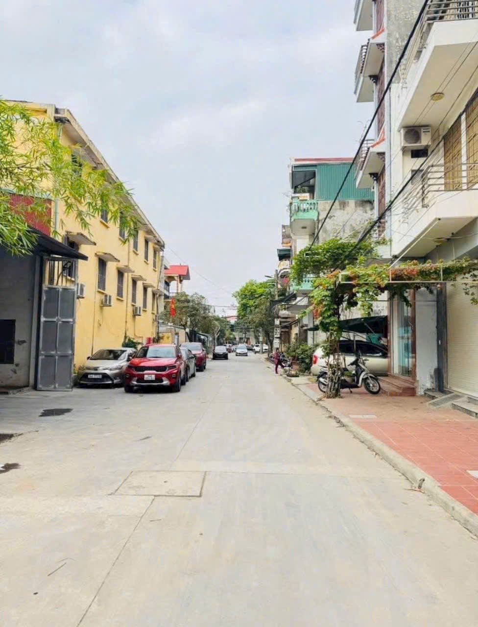 Bán lô đất ngõ 218 Nguyễn Hữu Cầu, ph Ngọc Châu, TP HD, 40.7m2, mt hơn 7m, 1.65 tỷ có bớt 15980759