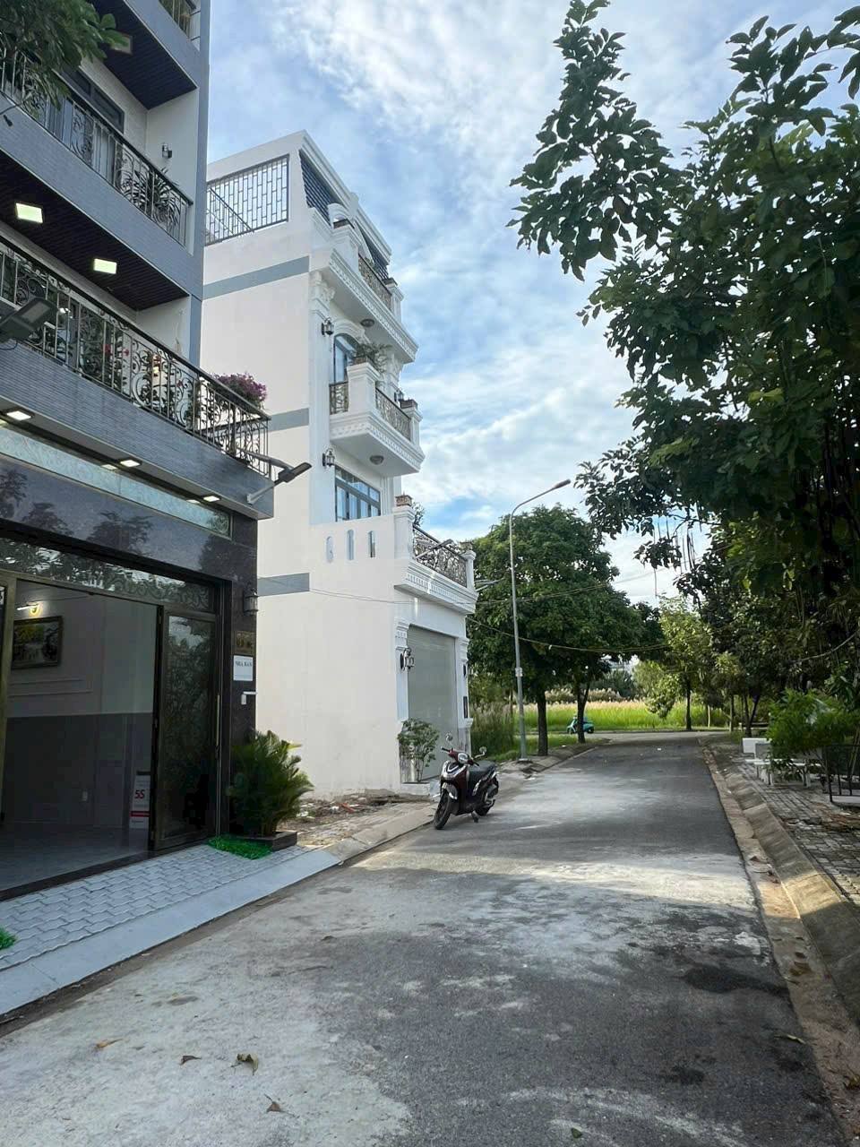 NHÀ KHU DÂN CƯ ANH TUẤN - HUỲNH TẤN PHÁT, NHÀ BÈ - CÓ THANG MÁY - 9,4 TỶ 15980758