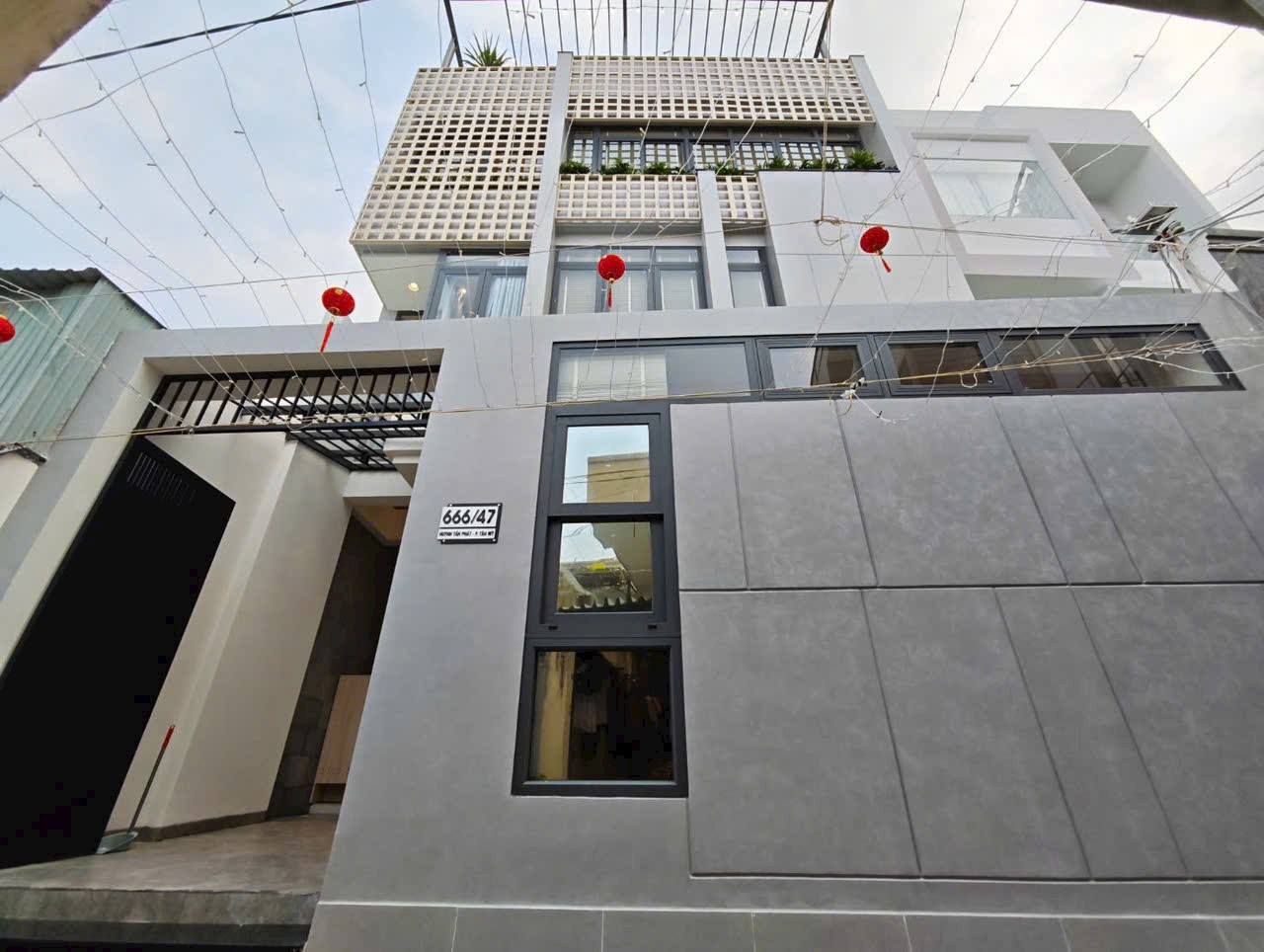 NHÀ PHỐ XÂY MỚI 100% - HẺM 666/ HUỲNH TẤN PHÁT, QUẬN 7 - GIÁ 8,7 TỶ 15980786