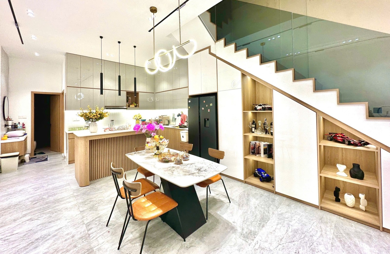 Bán nhà mặt tiền Ấp Bắc 125m2 gần Lê Văn Hiến, đối diện Regal Complex, nhà 1.5 tầng, giá 6.9 tỷ 15980790