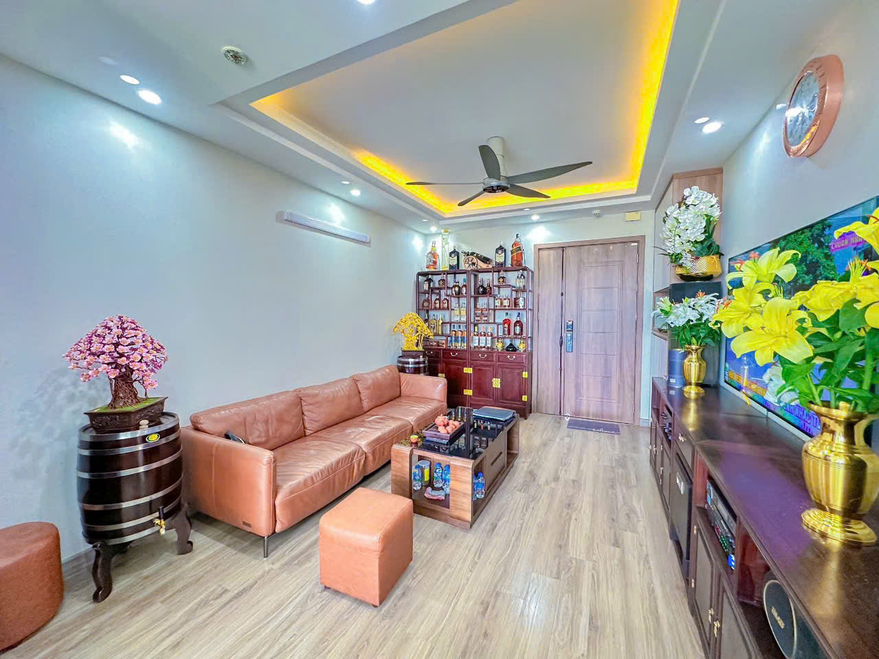 🔥 Anh trai em mua để ở nên  sửa lại rất tâm huyết 

- nhưng nay mua được nhà mặt đất nên muốn 15980827