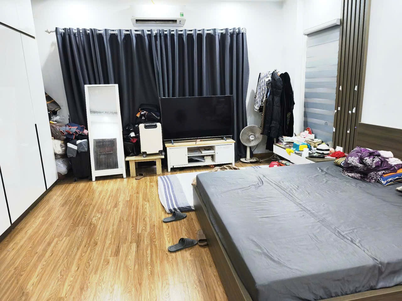 CHÍNH CHỦ CẦN BÁN GẤP NHÀ NGHI TÀM TT TÂY HỒ Ô TÔ ĐỖ CỔNG 45M X 5 TẦNG MT 5M 10,5 TỶ.
 15980847