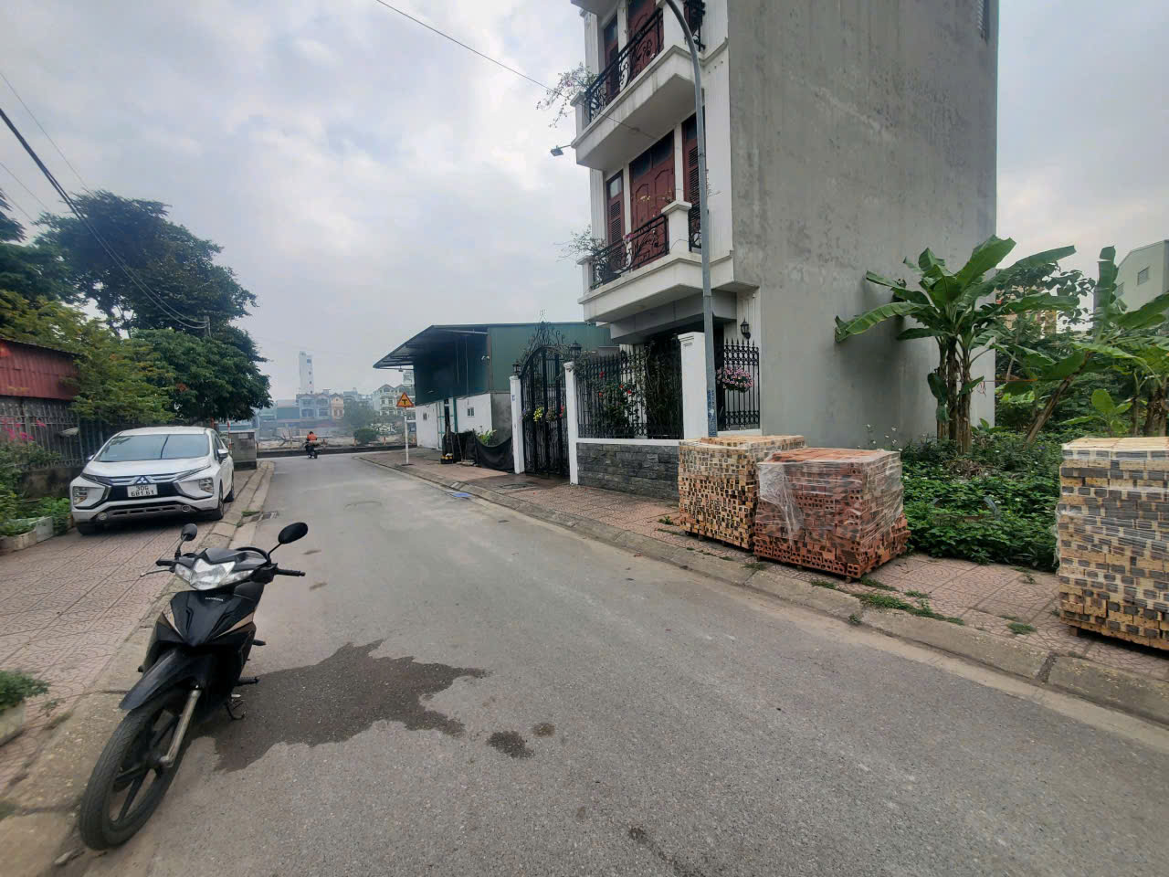 Bán đất Cự Khối,Long Biên 91m,mt7m vỉa hè,oto tránh nhỉnh 16 tỷ 15980889