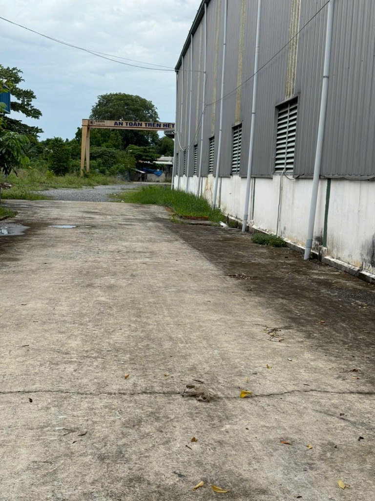 Nhượng Gấp 10.000m2 Đất QH Xây 20 Tầng  MT- QL13 Thủ Dấu Một  300 Tỷ 15980918