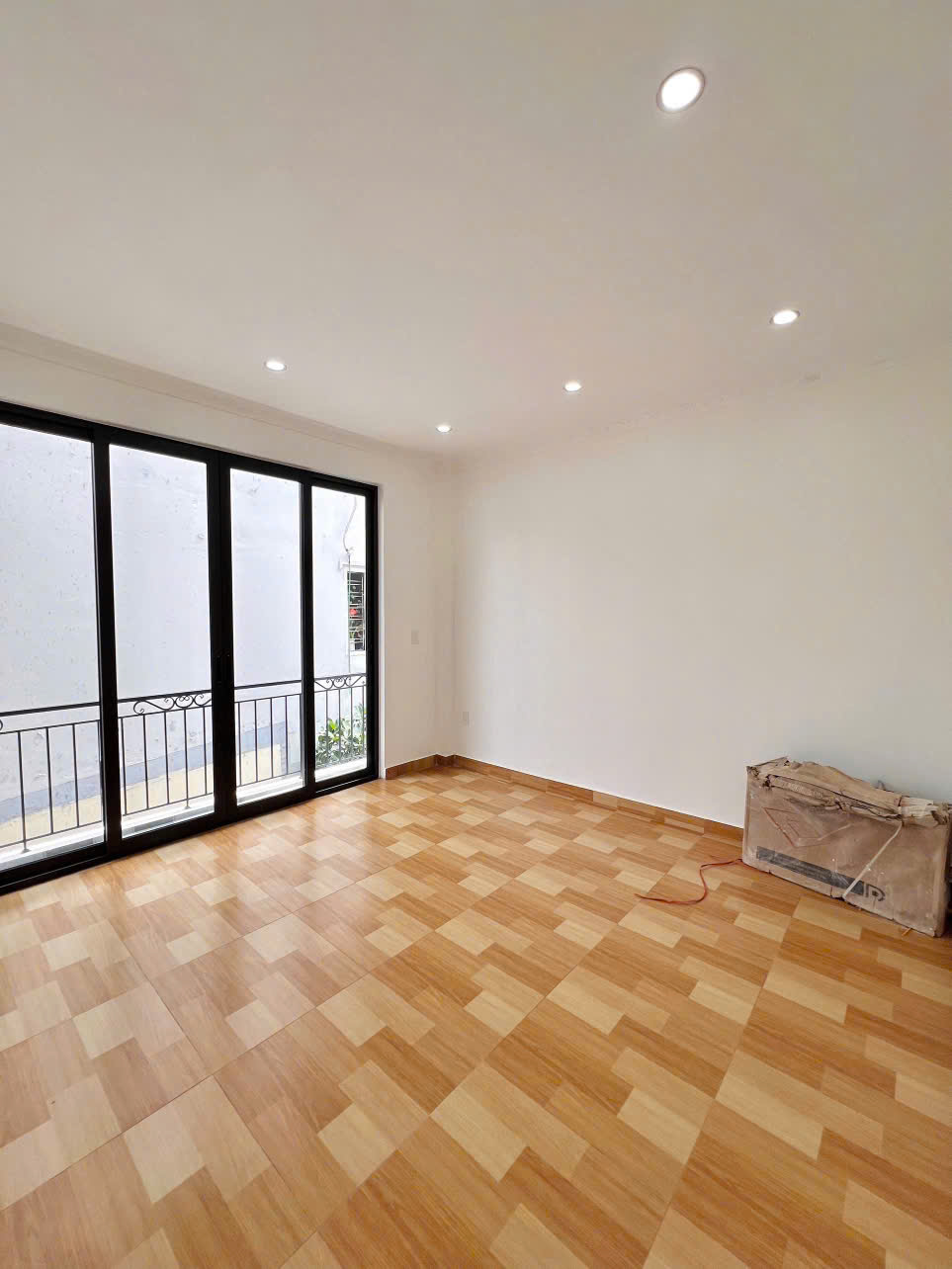 BÁN NHÀ 4 TẦNG PHỐ VĂN CAO – NGÔ QUYỀN – KHU PHỐ TÂY SẦM UẤT – GIÁ 3,7 TỶ 15980932