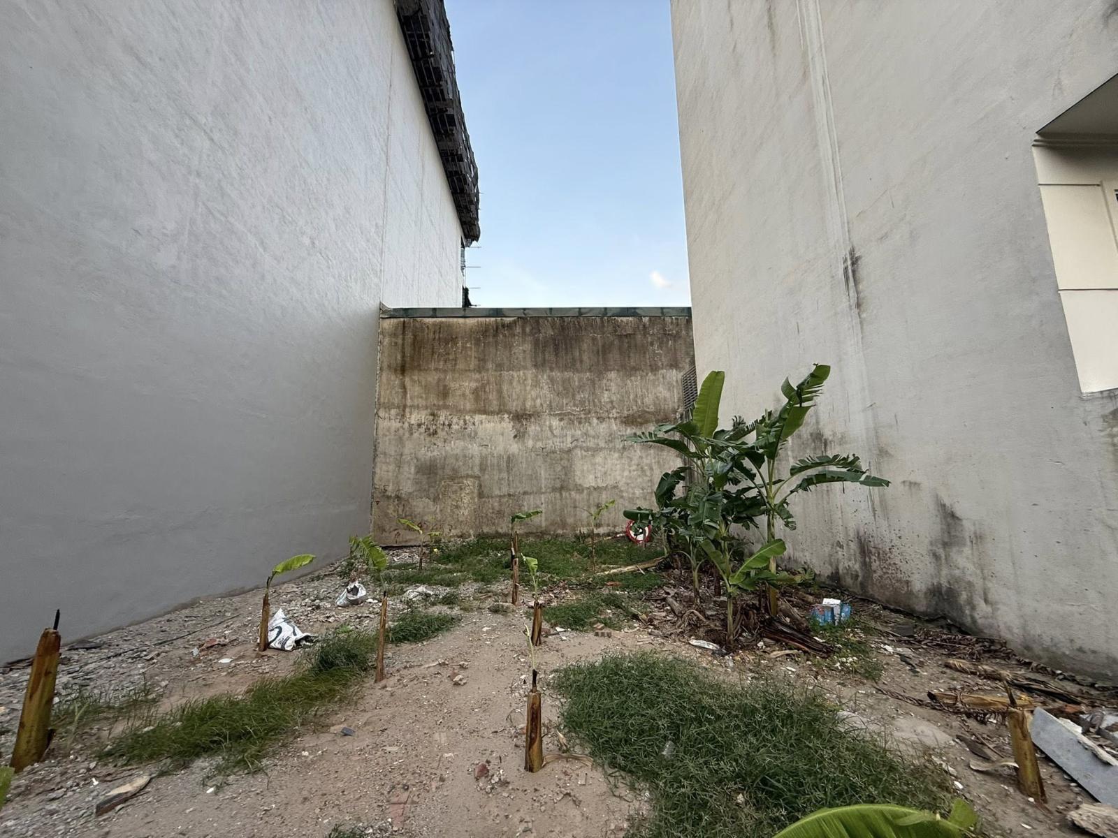 
MẢNH ĐẤT, VỊ TRÍ VÀNG, KHU VƯỜN ĐÀO, NHẬT TÂN, TÂY HỒ-VỈA HÈ-KD:180M, MT 11M, GIÁ 98,9 TỶ.
 15980970