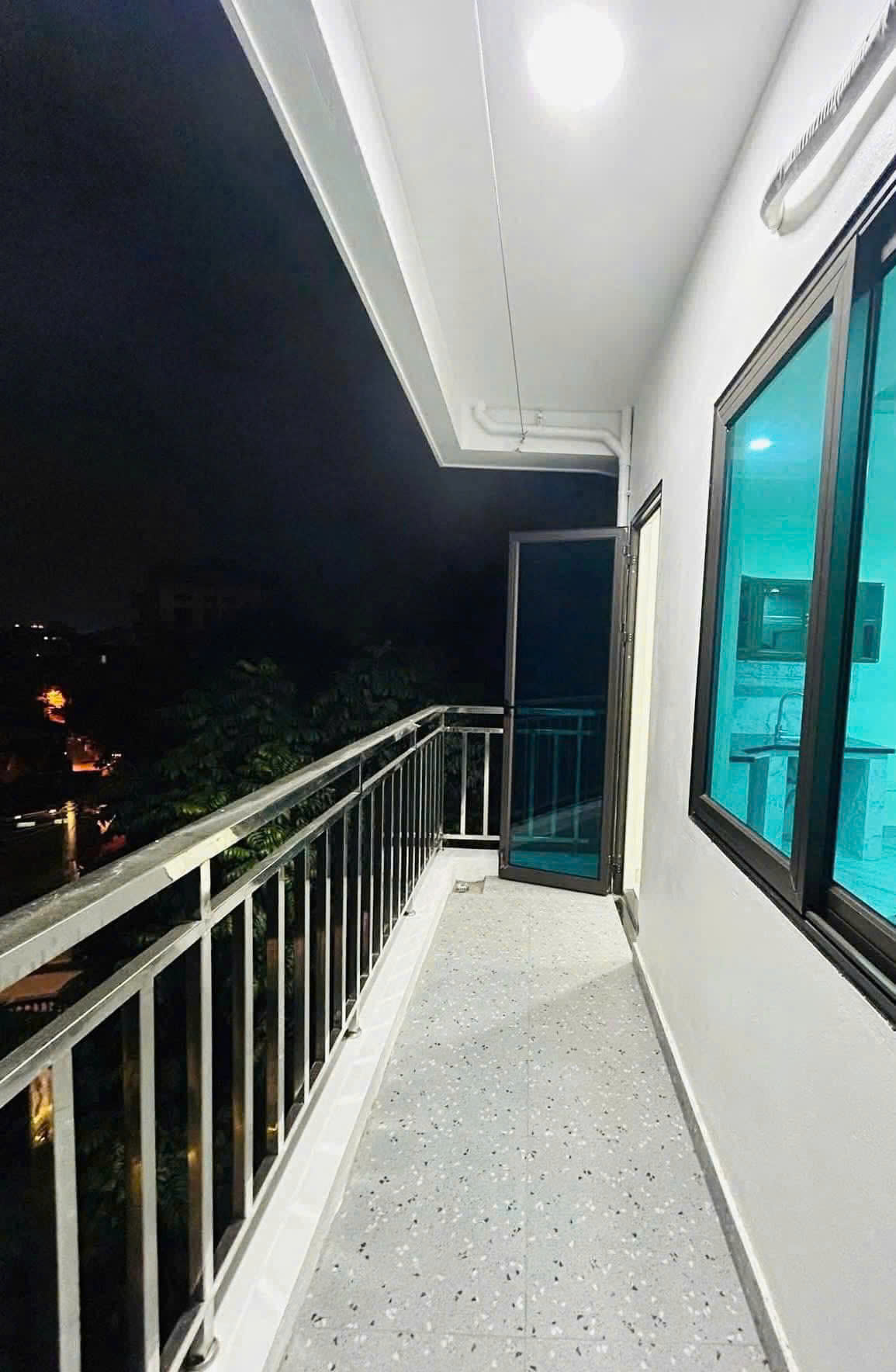 CHO THUÊ PHÒNG CCMN FULL NỘI THẤT – GẦN CHỢ NHỔN, GẦN ĐHCN, HÀ NỘI 15981013
