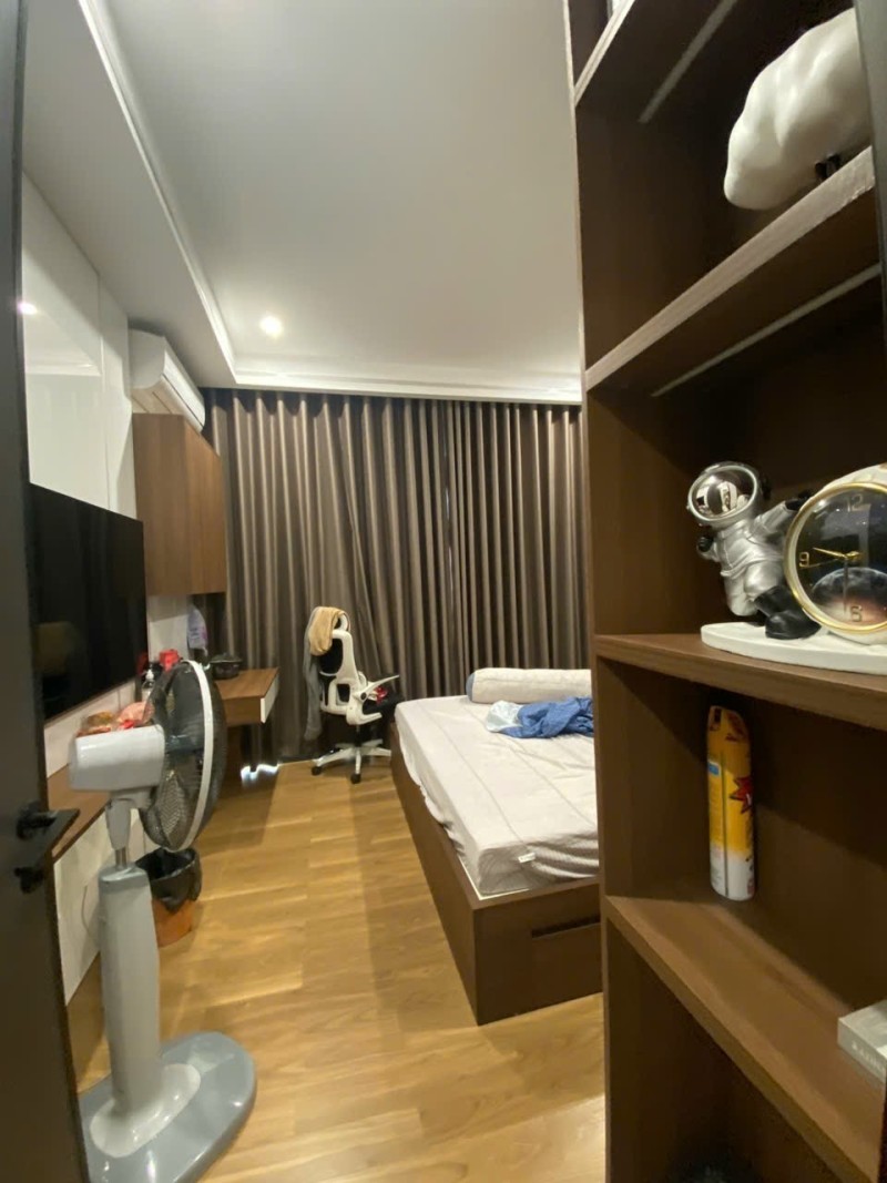 NHÀ 6 TẦNG – GARA 2 Ô TÔ – PHỐ VIỆT HƯNG – LONG BIÊN 15981053