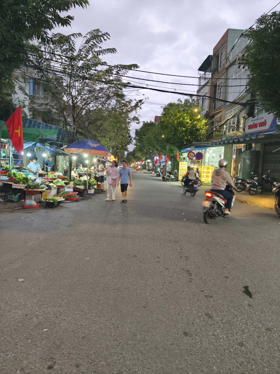 ► MT đường 7.5m Thanh Khê, gần Chợ, Trường học, 60m2 ngang 6m, 3 mê đúc cứng đẹp, 5.xx tỷ 15981090