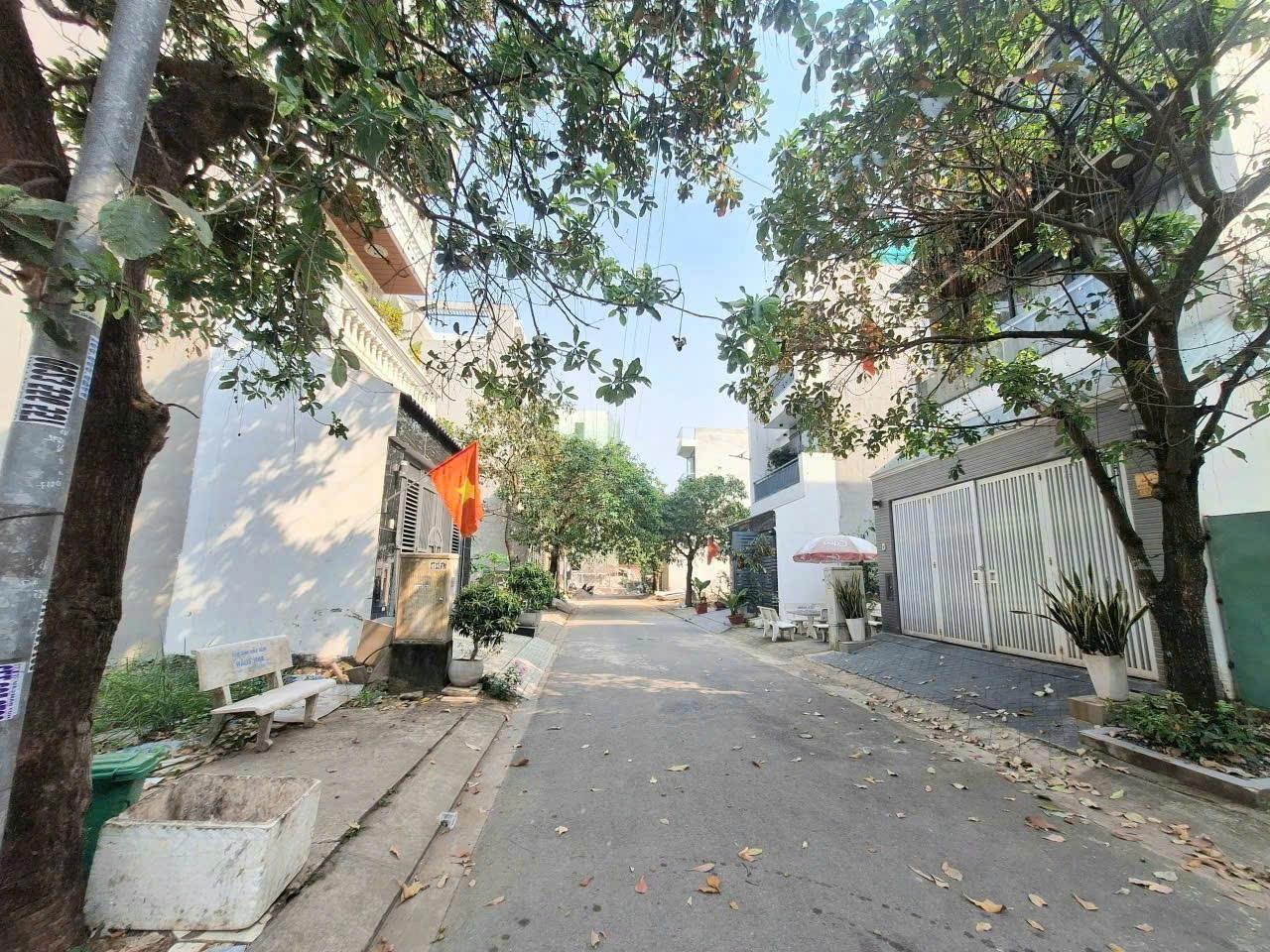 NHÀ 2 MẶT TIỀN, HẺM XE HƠI CẠNH LÊ VĂN LƯƠNG, 4 TÂNG, 9.3 TỶ, KHÔNG NGẬP 15981122