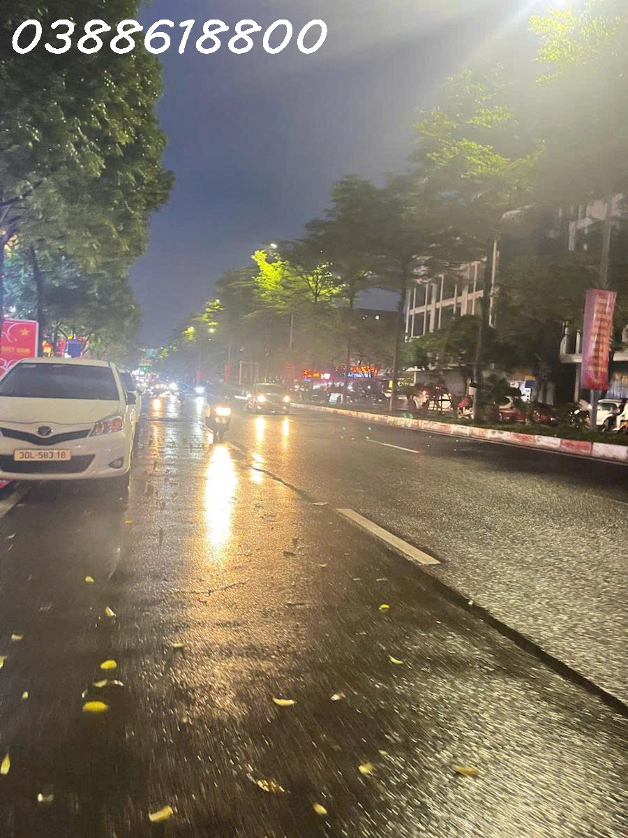 BÁN TÒA NHÀ VĂN PHÒNG SIÊU ĐẸP MẶT PHỐ TRẦN THÁI TÔNG - CẦU GIẤY - 100M x 9 TẦNG THANG MÁY - MT 15981144