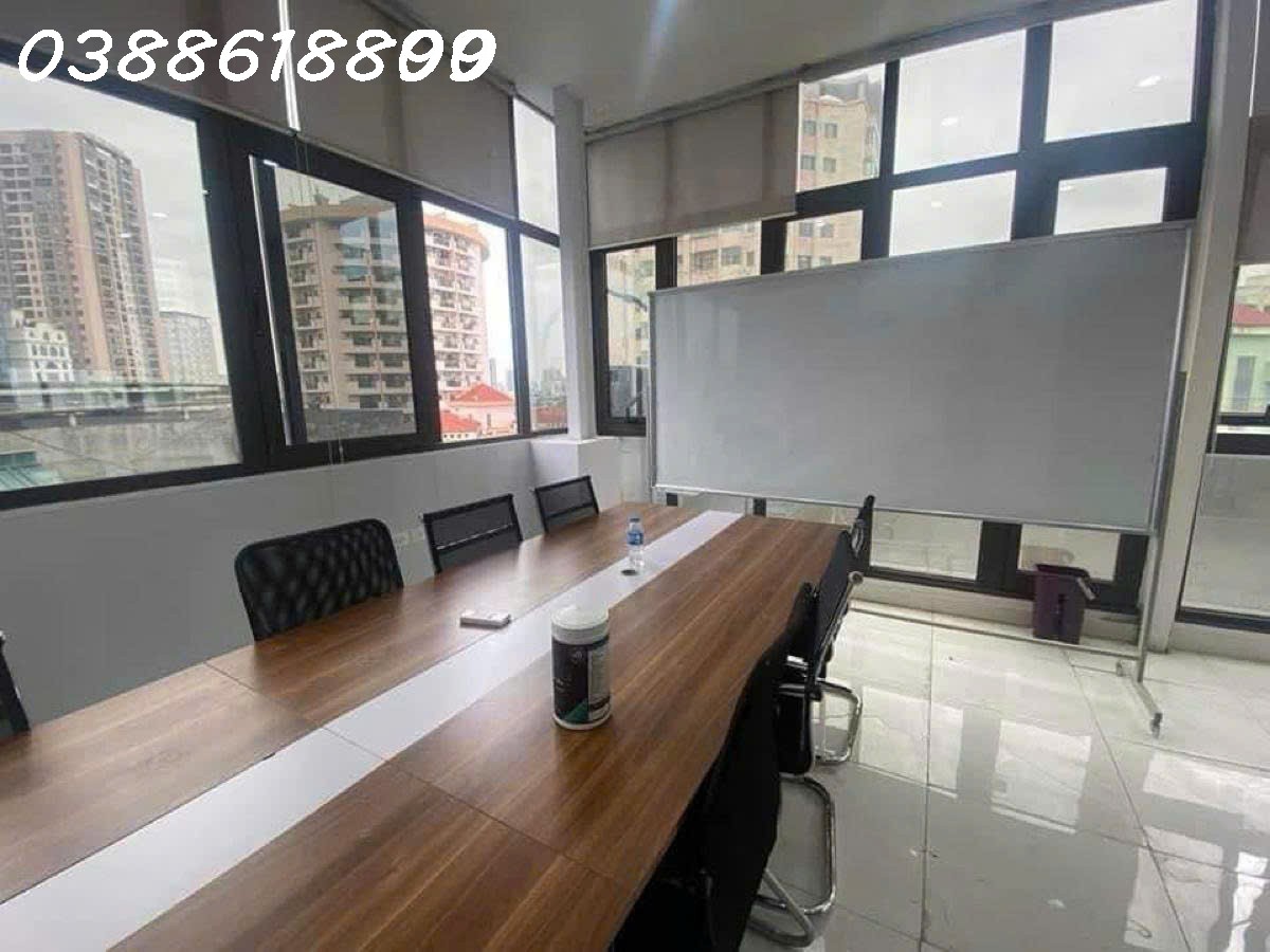 BÁN TÒA NHÀ VĂN PHÒNG SIÊU ĐẸP MẶT PHỐ TRẦN THÁI TÔNG - CẦU GIẤY - 100M x 9 TẦNG THANG MÁY - MT 15981144