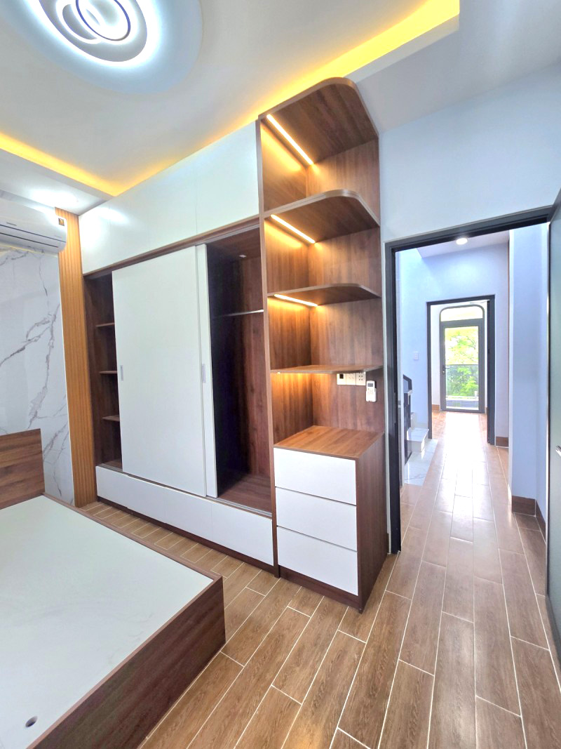 Nhà 4 Tầng Full Nội Thất Bình Chiểu – 4PN 5WC – Có Sân Ô Tô – Gần Tỉnh Lộ 43 – 6.15 Tỷ 15981146