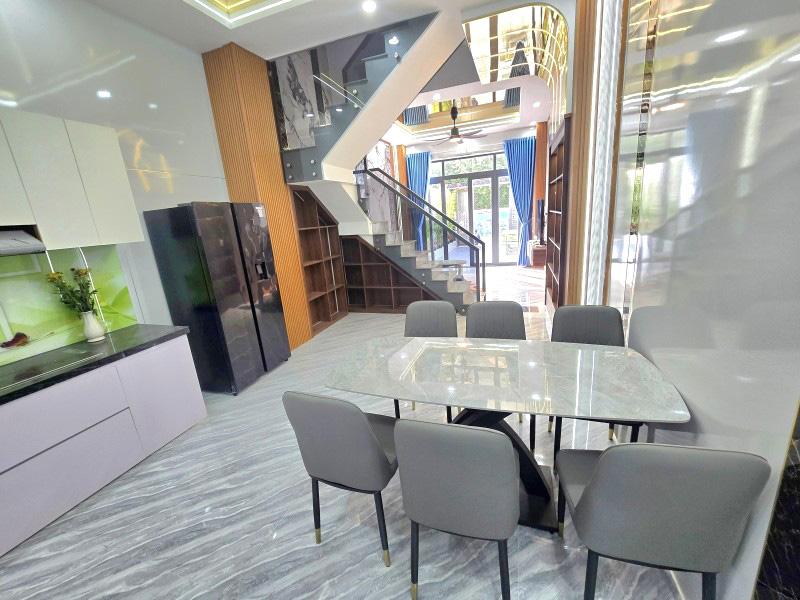 Nhà 4 Tầng Full Nội Thất Bình Chiểu – 4PN 5WC – Có Sân Ô Tô – Gần Tỉnh Lộ 43 – 6.15 Tỷ 15981146