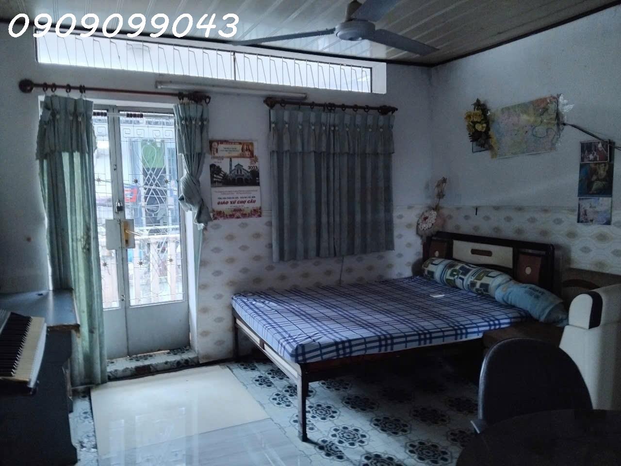 CHỦ NHÀ GẤP BÁN-ĐÔNG HƯNG THUẬN Q12
GIÁP PHẦN MỀM QUANG TRUNG.PAN HỮU ÍCH 15981167