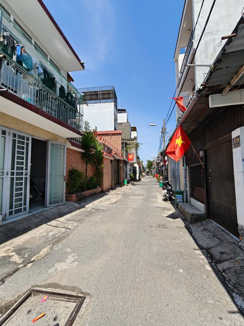 NHÀ ĐẸP MT HẺM 7M THÔNG HÀ ĐẶC, TRUNG TÂM TRUNG MỸ TÂY – CHỈ 4,5 TỶ 15981186