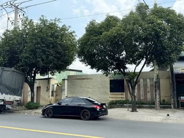 Bán nhà mặt tiền 16x70m giá 48,5 tỷ Đường Lê Văn Khương 15981194