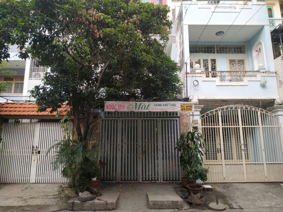 Bán mặt tiền đường HXT 10m 409/ Nguyễn Oanh P17 Gò Vấp. DT 4x17m (CN 65 m2) 1tr1L giá 9,1 tỷ 15981210