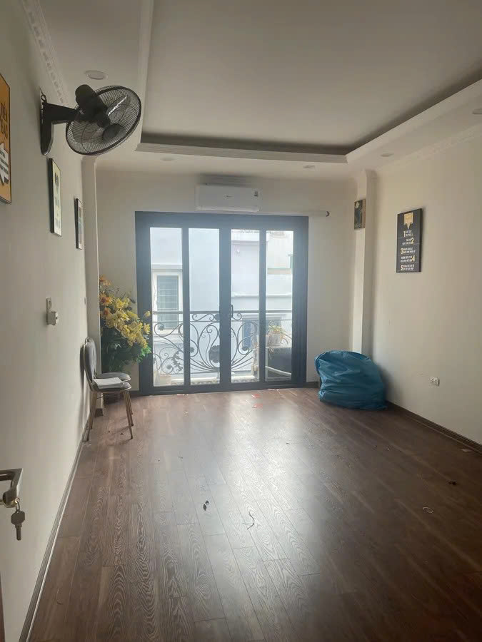 Bán Nhà Tam Trinh 48.2m2. 5 tầng. mặt tiền 3.5m. giá 15.69 tỷ Hoàng Mai Hà Nội 15981227