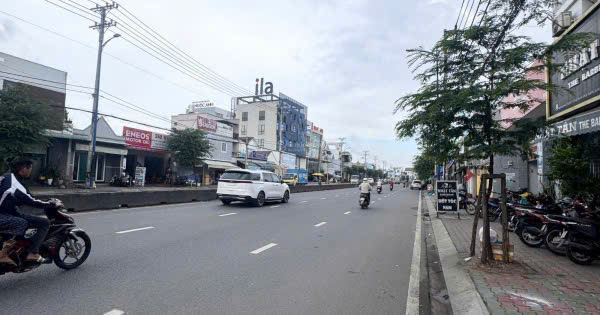 NHÀ (4.3x18) 2 MẶT TIỀN ĐẶNG THÚC VỊNH – THANG MÁY – CHỈ 7,99 TỶ 15981268