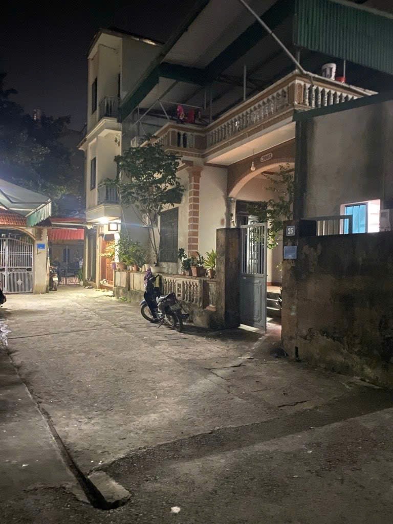 Cực phẩm dân xây 50m đã chia sẵn hai khối gồm nhà và đất riêng 166 tr/m ô tô đỗ cửa 15981279