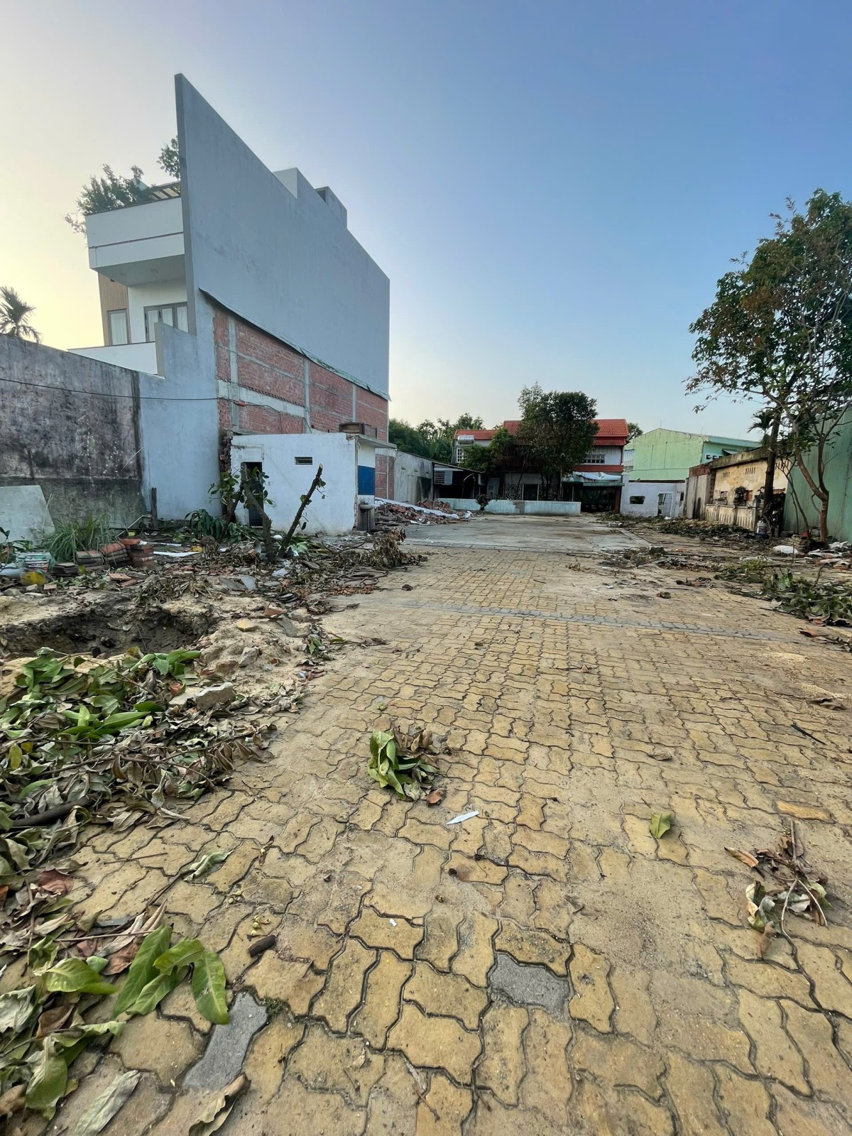 Đất MT Ngô Chân Lưu 1002m2 nở hậu giá tốt, thích hợp phân lô đầu tư sinh lời 15981294