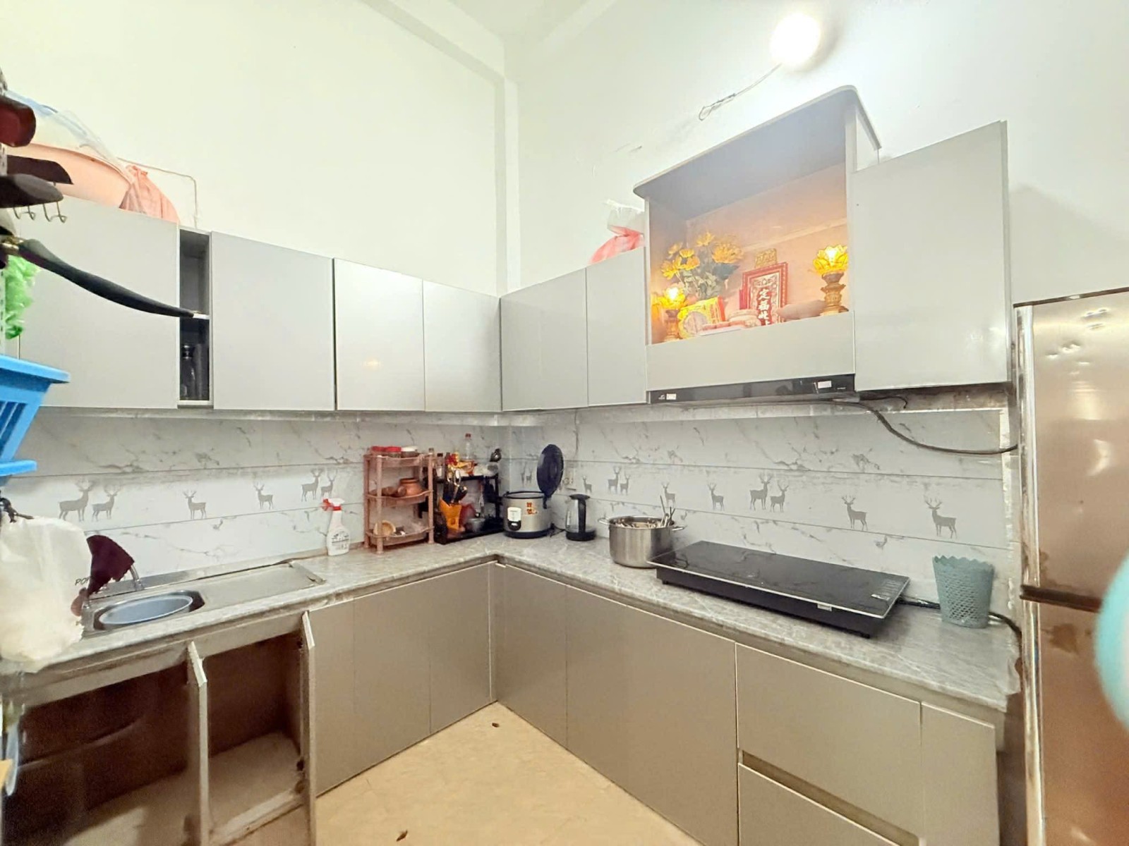 Nhà 3 tầng kiệt ô tô Đống Đa 56m2 giá nhỉnh 6 tỷ, trung tâm Hải Châu tiện ở 15981331