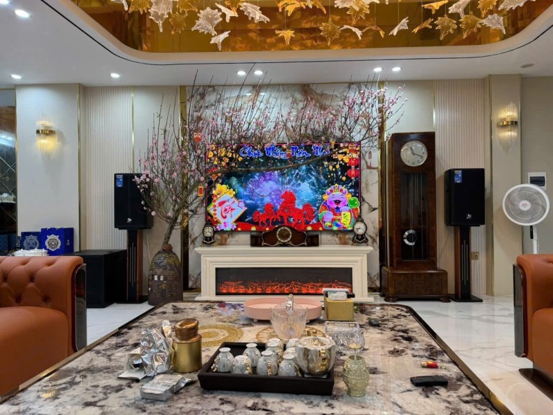 Bán nhà Phố Trạm,Long Biên 8 tầng,95m,mt5.5m oto tránh,kinh doanh nhỉnh 30 tỷ 15981339