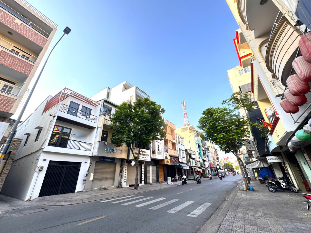 BÁN NHÀ 2 MẶT TIỀN KD Đ.CÁCH MẠNG THÁNG 8 & ĐỖ THỊ LỜI, QUẬN 3 - DT VUÔNG ĐẸP 4M*15M FULL THỔ - CHỈ 15981399