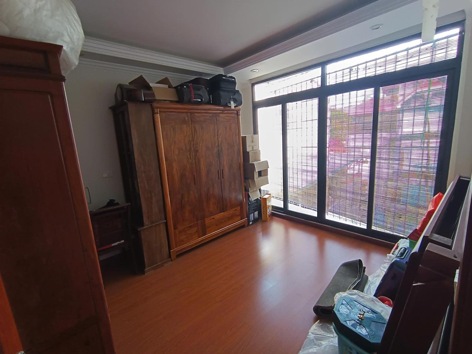 SIÊU PHẨM, BIỆT THỰ SÂN VƯỜN, 2 Ô TÔ NGỦ TRONG NHÀ , VÕNG THỊ , TÂY HỒ 138M 5T GiÁ 46 TỶ 15981400