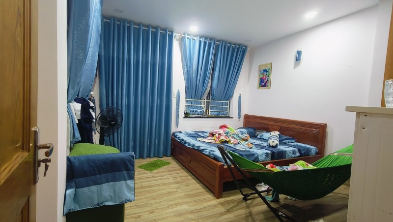 Bán nhà đường 109. Phước Long B,  Q9, Thủ Đức, TP HCM. DT 58m2, 4PN, sổ hồng. Giá  6.75  tỷ. 15981462