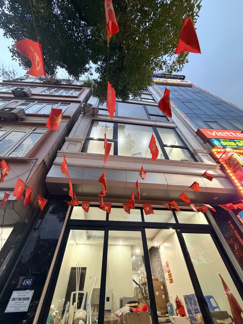 BÁN NHÀ BA ĐÌNH - ĐỘI CẤN  PHÂN LÔ Ô TÔ TRÁNH - MẶT TIỀN RỘNG 15981489