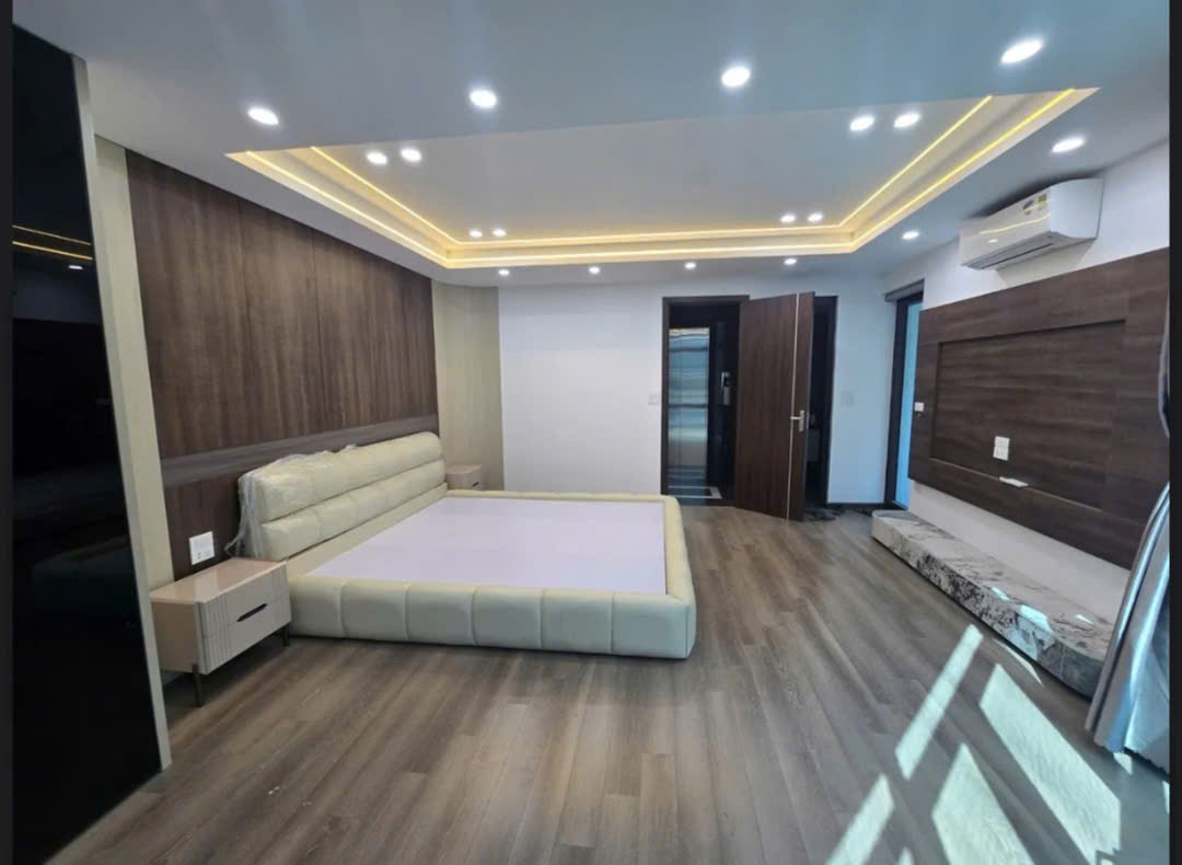 BÁN NHÀ BA ĐÌNH - ĐỘI CẤN  PHÂN LÔ Ô TÔ TRÁNH - MẶT TIỀN RỘNG 15981489