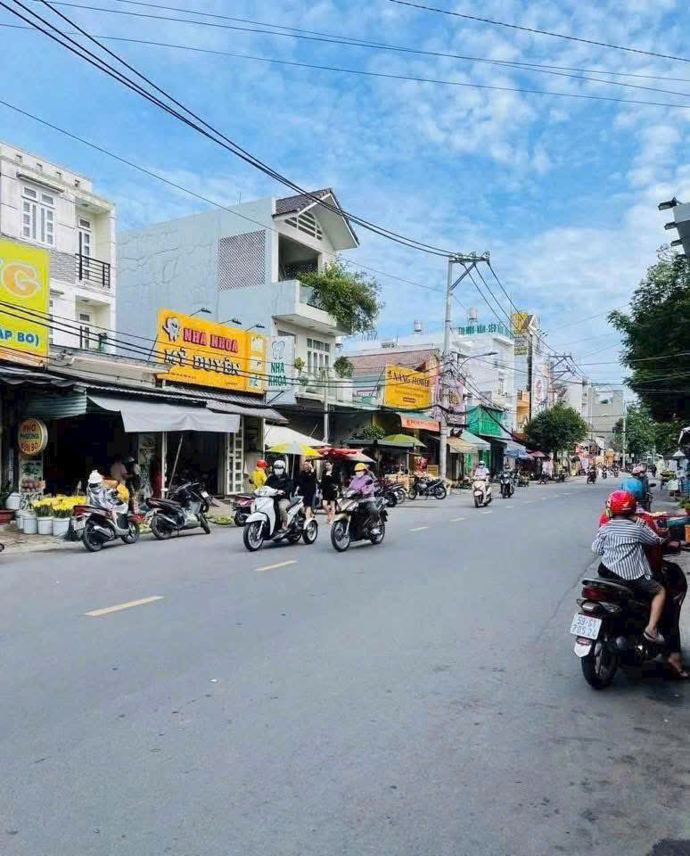 🍺 MẶT TIỀN TRẦN THỊ CỜ – NGAY CHỢ – KINH DOANH CỰC SUNG 15981509