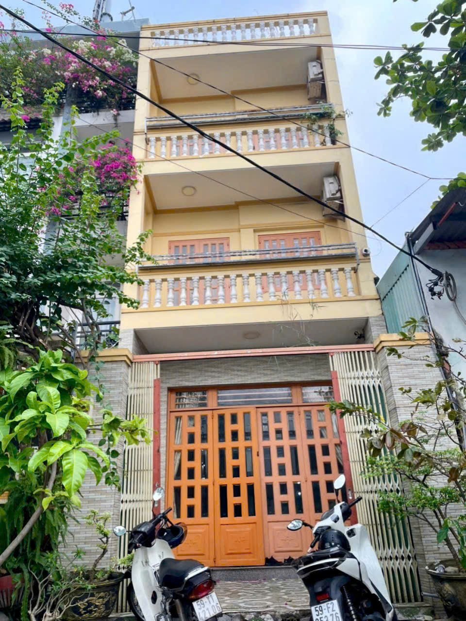 HOT CHÍNH CHỦ CẦN BÁN NHANH NHÀ 2 MẶT TIỀN ĐẸP- GIÁ TỐT tại quận 8, TPHCM 15981515