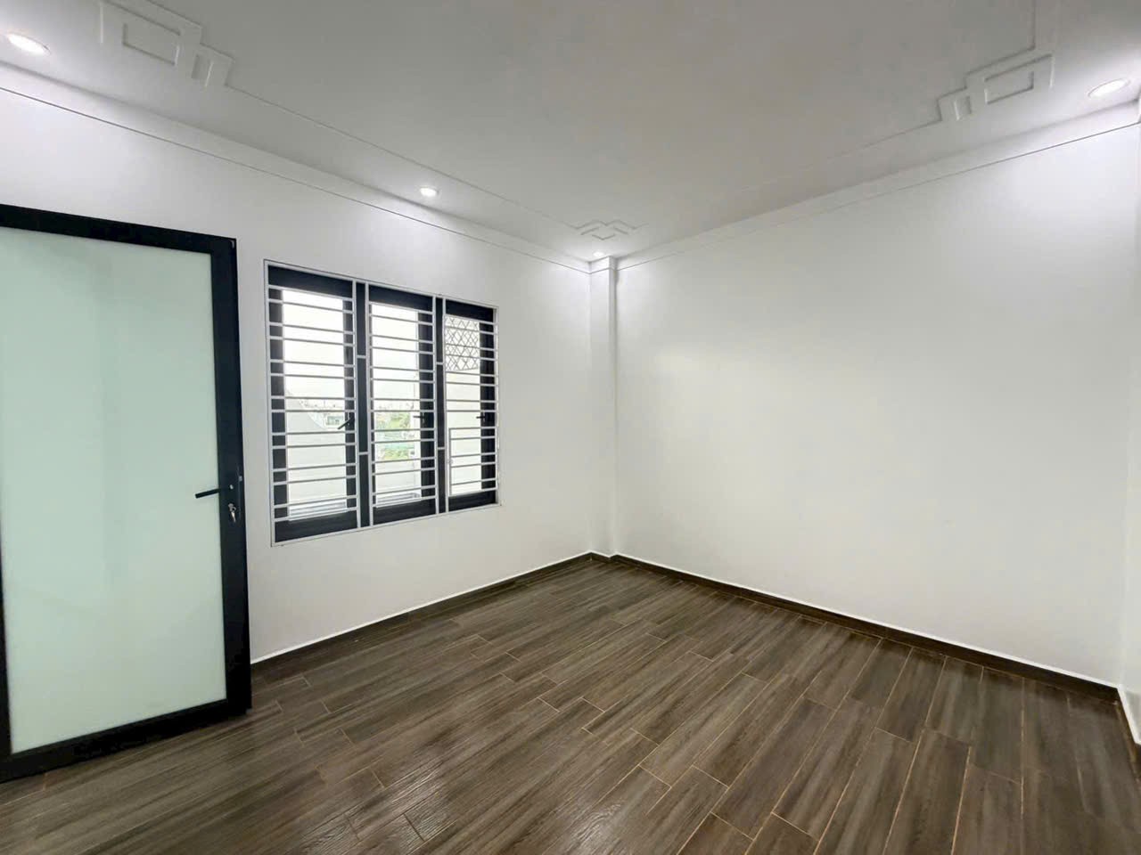 NHÀ ĐẸP- GIÁ TỐT CHÍNH CHỦ CẦN BÁN NHANH căn nhà 4 tầng tại quận Hải An , tp Hải Phòng 15981520