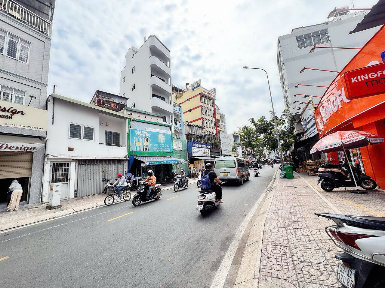 BÁN NHÀ MẶT TIỀN KD Đ.NGUYỄN PHÚC NGUYÊN, QUẬN 3 - NGANG LỚN 4,7M*10M SH VUÔNG ĐẸP- NGAY VÒNG XOAY 15981554