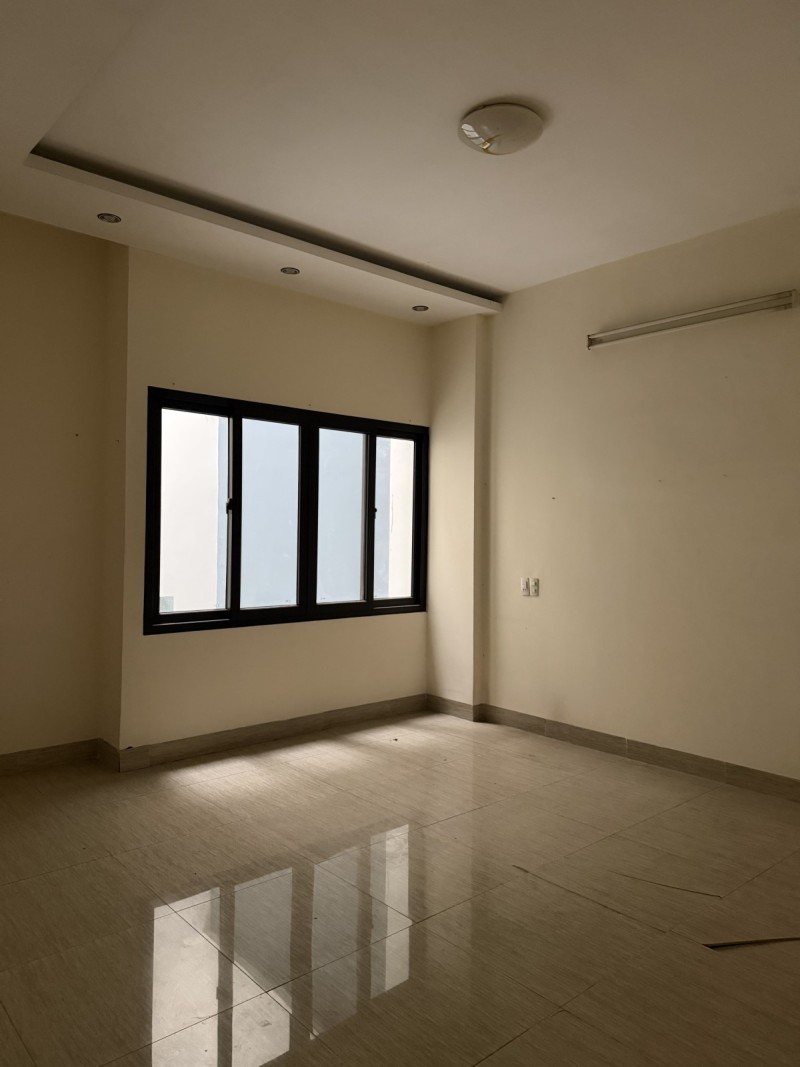 ♥ Mặt Tiền 30 tháng 4, gần Quảng Trường, 161M2, 4 tầng KD Văn Phòng, Căn hộ, 24.x tỷ 15981568