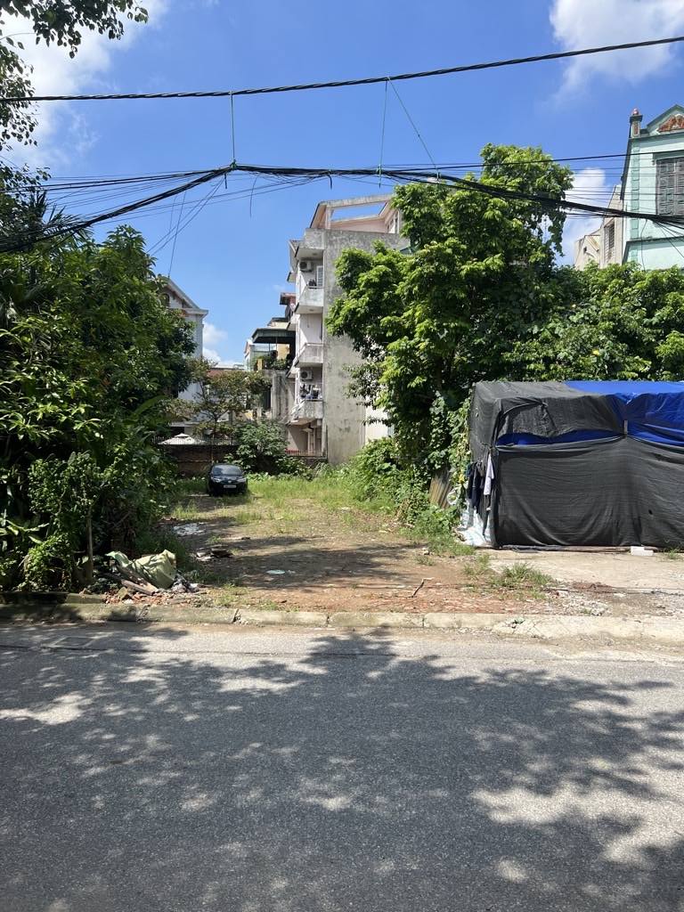 CHÍNH CHỦ bán mảnh đất hiếm còn sót lại tại Thạch Bàn - Ngõ thông, ô tô vào tận đất - Mặt tiền rộng 15981576