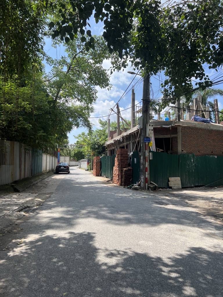 CHÍNH CHỦ bán mảnh đất hiếm còn sót lại tại Thạch Bàn - Ngõ thông, ô tô vào tận đất - Mặt tiền rộng 15981576