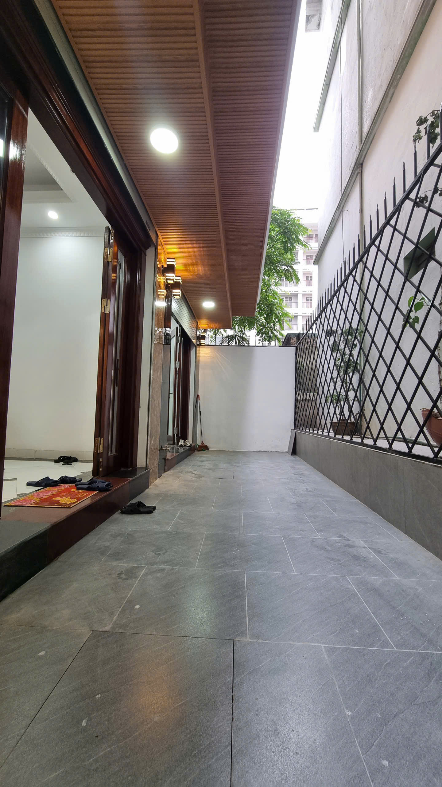 GẤP!BÁN NHÀ CẦU DIỄN,NHỔN,THANG MÁY,GẦN OTO,DT:40Mx5T,MT:4.5m,7.6ty 15981616