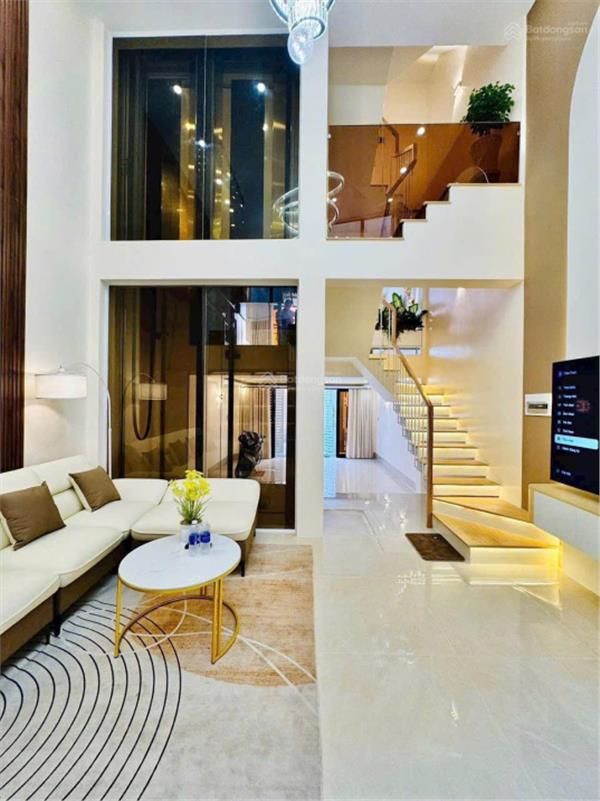 Bán Nhà Đẹp - Thang Máy - Full nội thất cao cấp - P9 Gò Vấp 15981627