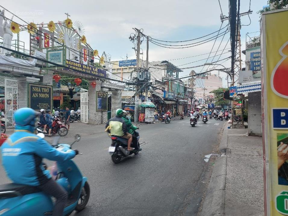 Bán Nhà Gò Vấp 5PN 5WC hẻm xe hơi gần Cityland giá 8,9 tỷ còn TL 15981628