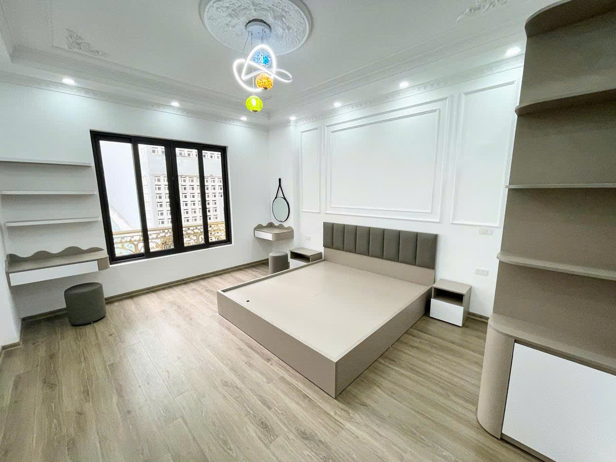 BÁN NHÀ VĂN CAO Ô TÔ, THANG MÁY 60M 6 TẦNG MẶT TIỀN 4,5M 19 TỶ 15981661