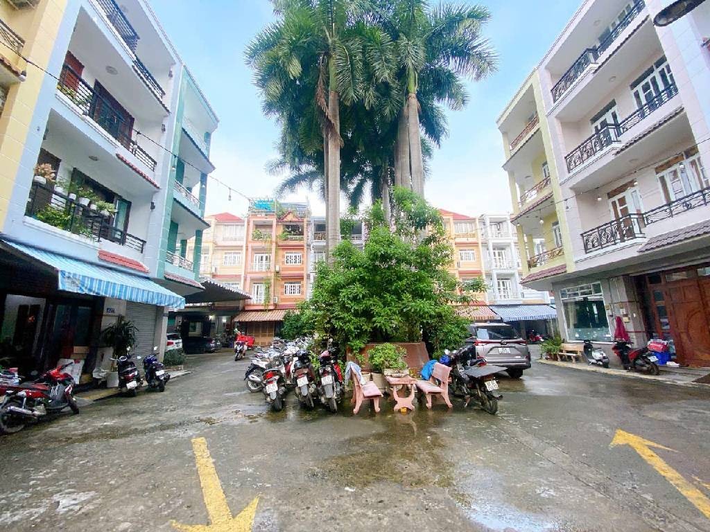 NHÀ ĐẸP 4 TẦNG, GIÁP TÂN BÌNH, 70M2, NGANG 5M, NỘI THẤT XỊN, NHỈNH 10 TỶ 15981666