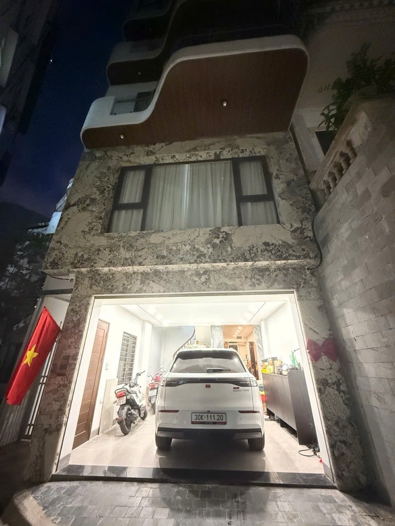 Cần bán nhà 47m x 7T thang máy gara oto tại 52 Ngọc Lâm, giá rẻ nhất khu vực. 15981678