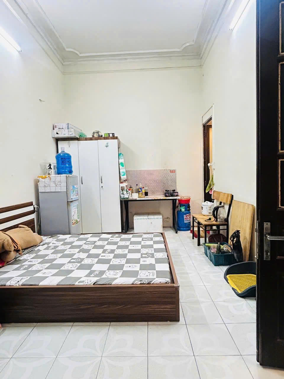 NHƯỢNG PHÒNG NGÕ 69A HOÀNG VĂN THÁI ,KHƯƠNG MAI, THANH XUÂN, HÀ NỘI 15981681