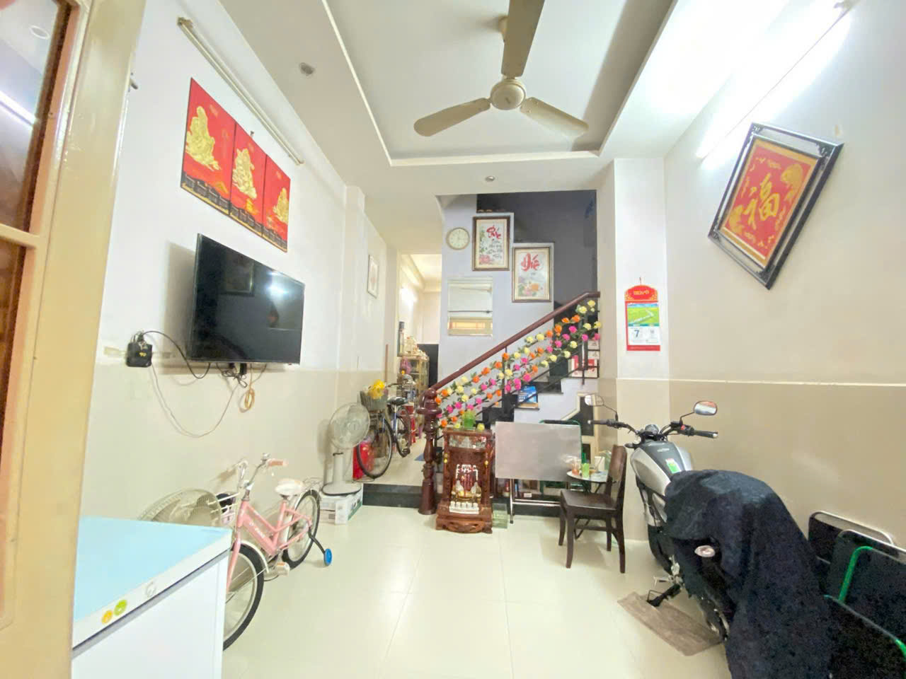 NHÀ QUẬN 1 - SÁT ĐH SÀI GÒN - 4 TẦNG MỚI ĐẸP - GIÁ CHỈ 5.8 TỶ
 15981693