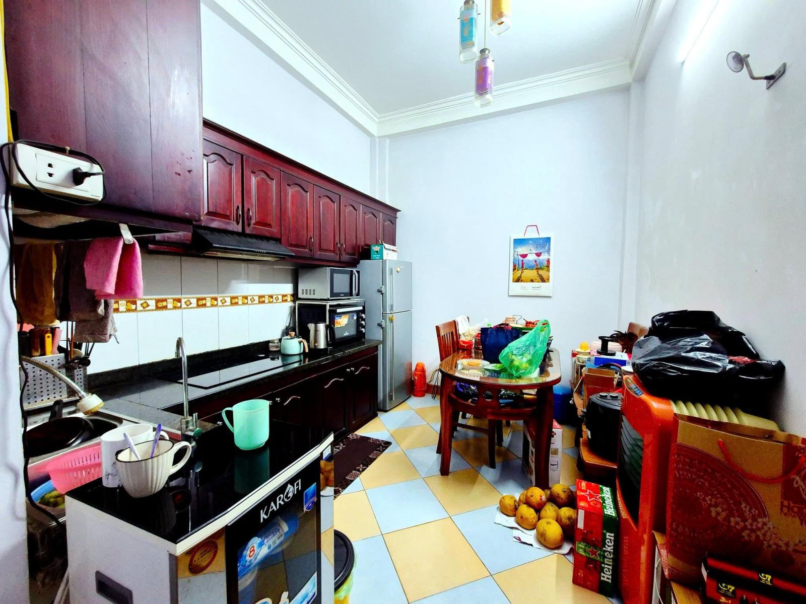 Tầm tiền hiếm! Bán nhà Hàng Khoai, 40m2, 5 tầng, mặt tiền 4m, 14.8 tỷ, kinh doanh tốt 15981746